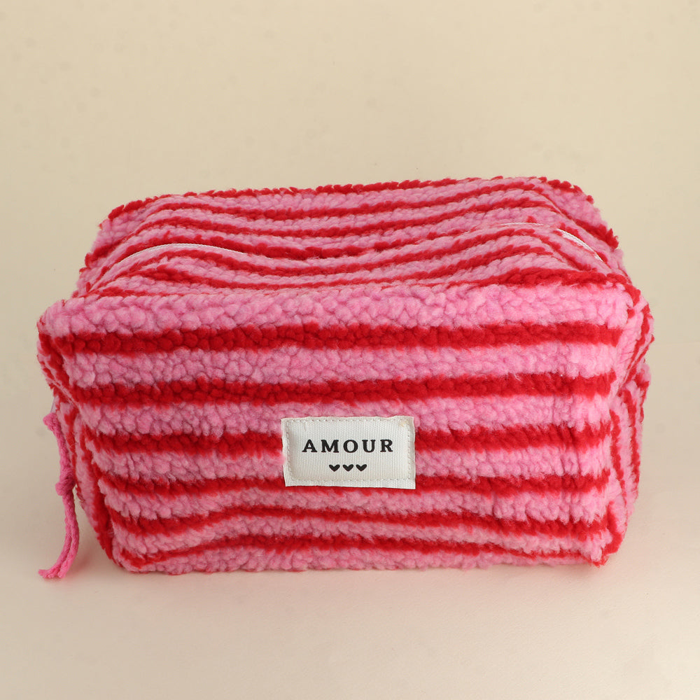 TROUSSE FEMME - AMOUR