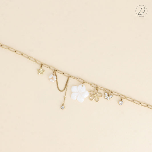 CHAÎNE DE CHEVILLE - BRELOQUES FLEUR NACRÉE, FLEURS, PAPILLON, CRISTAL ET PERLES D'EAU DOUCE